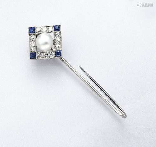 18 kt gold Art-Deco pin with sapphires, diamonds and