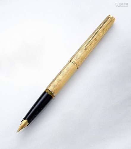 18 kt gold MONTBLANC fountain pen