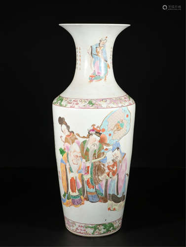 A CHINESE PORCELAIN FAMILLE ROSE IMMORTALS VASE