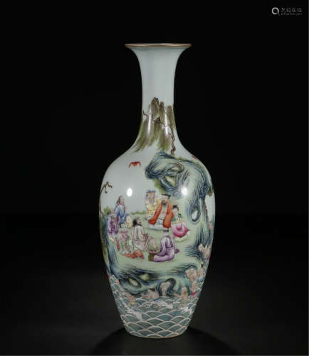 A CHINESE PORCELAIN FAMILLE ROSE EIGHT IMMORTALS VASE