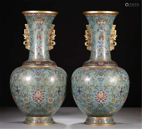 A PAIR OF CHINESE CLOISONNE DOUBLE EARS VASES