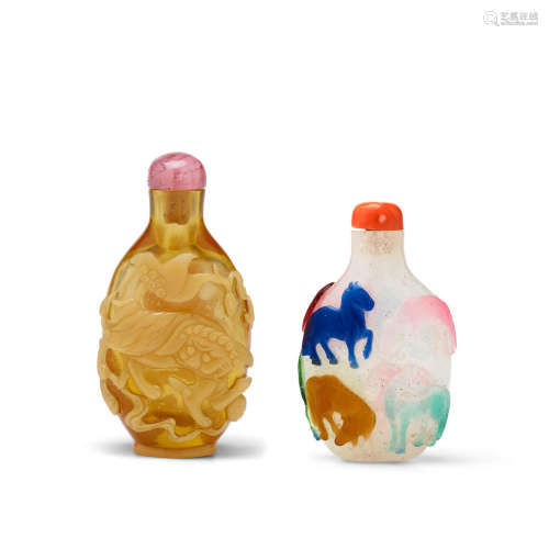 1780-1850 TWO OVERLAY GLASS SNUFF BOTTLES