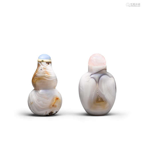 Late 18th/19th century Two 'thumbprint' agate snuff bottles