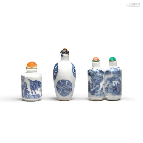 19th century Three blue and white porcelain snuff bottles