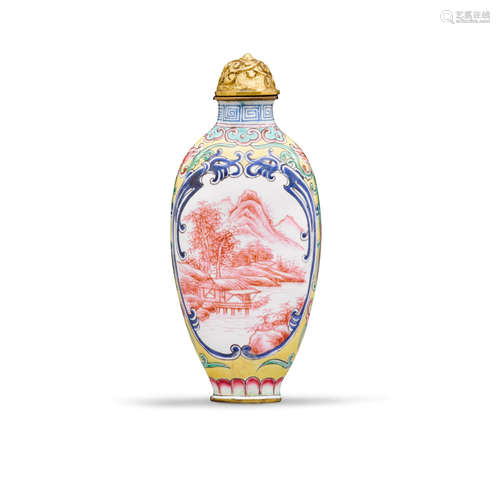 20th century A Canton enamel on gilt metal snuff bottle