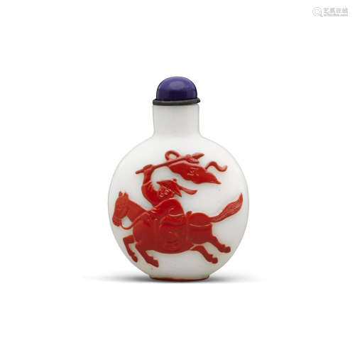 A red overlay milky-white glass snuff bottle