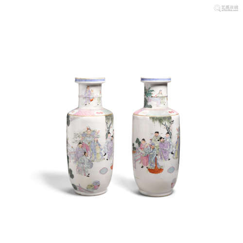 19th century A pair of famille rose enameled rouleau vases