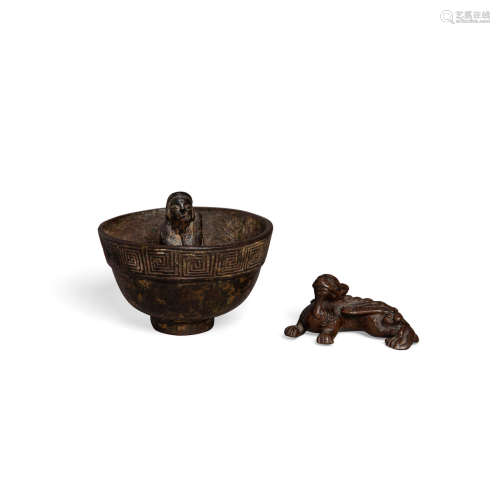 17th/18th century or later Two cast bronze objects