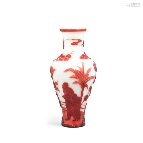 Republic period A red-overlaid white glass vase