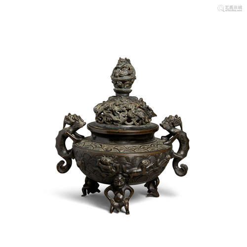 Meiji/Taisho era A cast bronze circular incense burner