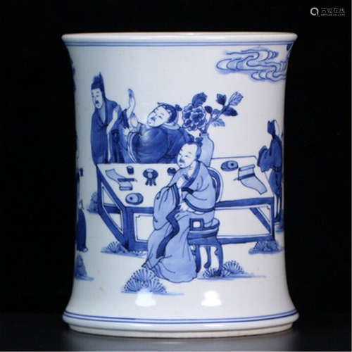 A CHINESE PORCELAIN BLUE AND WHITE FIGURE AND STORY BRUSH POT