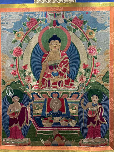 TIBETAN EMBROIDERY THANGKA OF SEATED BUDDHA