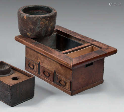 HIBACHI, natural wood furniture, three drawers on …