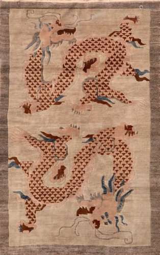 Tibetan carpet with dragon decoration. 20th centur…