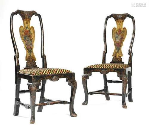 A pair of ebonised and painted side chairs in Quee…