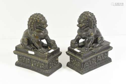 Paire de chiens de Fô en bronze, Chine 19ème (Ht.2…