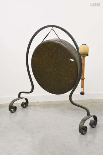 Gong (Ht 74cm)