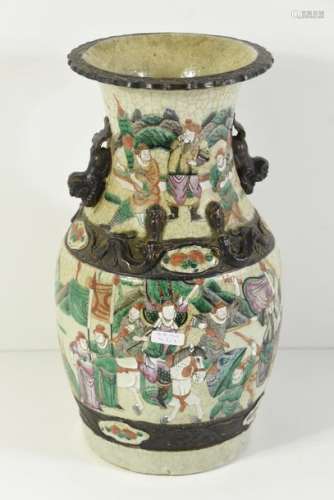 Vase Nankin scènes de guerriers (Ht 33cm)