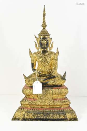 Bouddha en bronze patiné et doré, Thailande périod…
