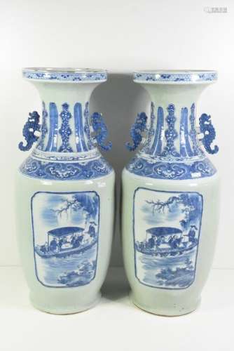 Paire de vases en porcelaine de Chine 19ème , déco…