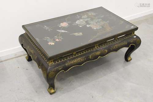 Table basse japonaise (Ht 70 x 110 x 46cm)