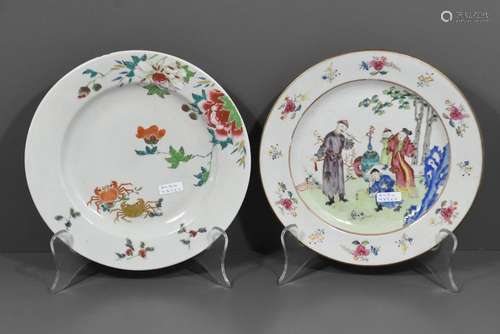 Deux assiettes en porcelaine de Chine ( personnage…