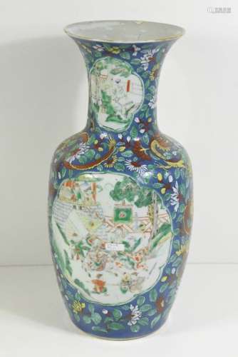 Vase en porcelaine de Chine à double décor (Ht.45c…