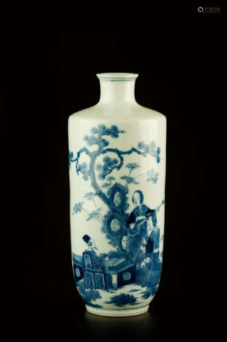 A BLUE AND WHITE FIGURE VASE
