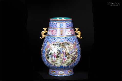 A Chinese Famille-Rose Porcelain Vase