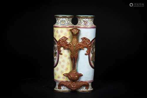 A Chinese Famille-Rose Porcelain Vase