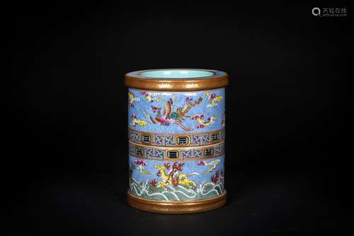 A Chinese Famille-Rose Porcelain Brush Pot