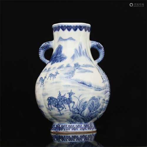 A Chinese Blue and White Porcelain Vase