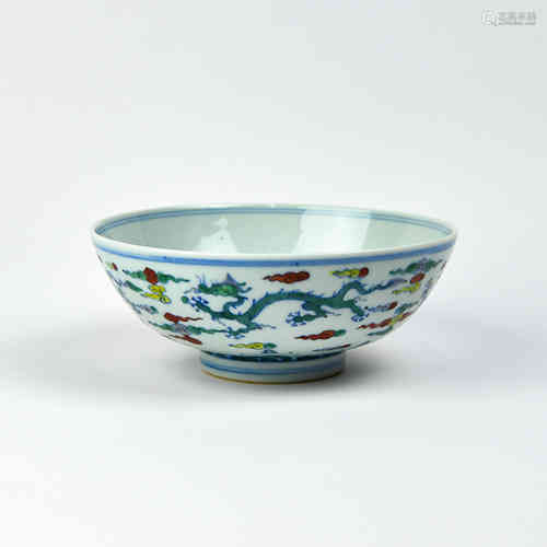 A Chinese Dou-Cai Glazed Porcelain Bowl