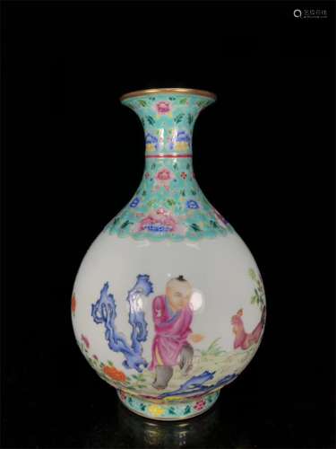 A Chinese Famille-Rose Porcelain Vase