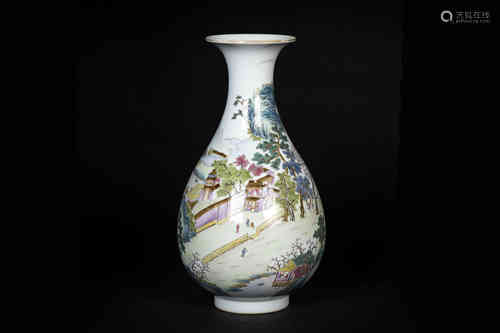 A Chinese Famille-Rose Porcelain Vase