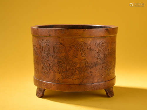 AN INCISED BRONZE TRIPOD CENSER,QING DYNASTY