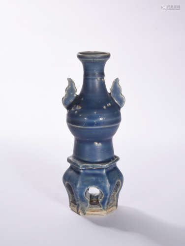 A  BLUE  GLAZE  CONNECTING   BOTTLE  IN  EARLY  MING  DYNASTY