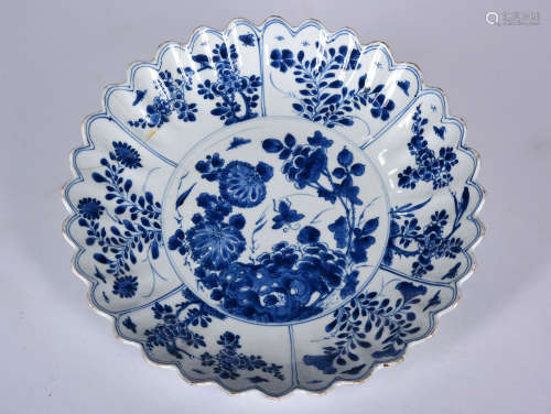 A BLUE AND WHITE LOBED DISH, KANGXI PERIOD