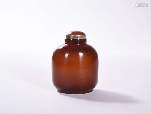 A  QING  DYNASTY RED  MATERIAL  SNUFF  BOTTLE