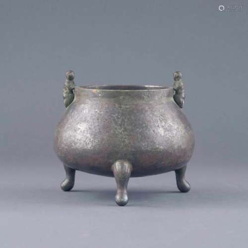 LIAO DYNASTY SILVER TRIPOD CENSER