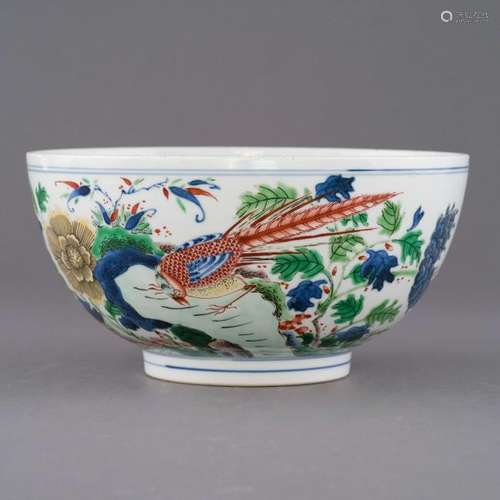 KANGXI WUCAI BIRDS & FLORAL BOWL