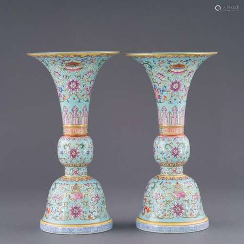 PAIR QIANLONG FAMILLE ROSE GU VASES