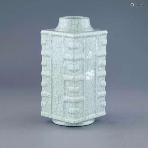 YONGZHENG GE TYPE ZONG VASE