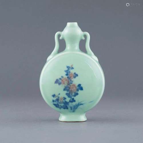 QIANLONG RED & BLUE FLORAL OVER DOUQING GLAZED MOON