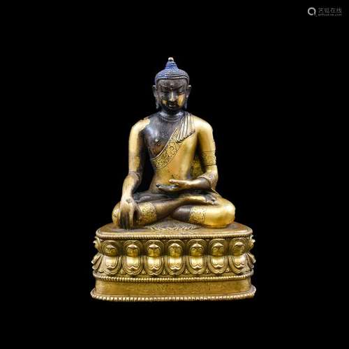 CHINESE QING GILT BRONZE SHAKYAMUNI BUDDHA