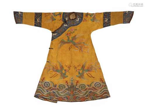 RARE 18TH C. PHOENIX SILK ROBE