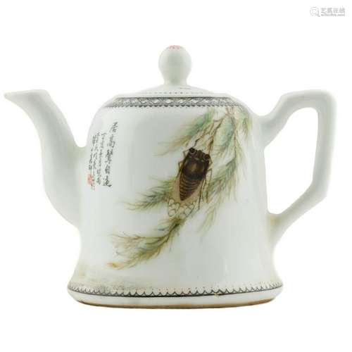 POLYCHROME PORCELAIN TEA POT