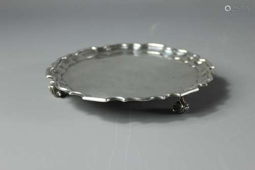 A Silver Card Tray, London hallmark, dated 1927, mm Thomas Bradbury & Son, approx    gms