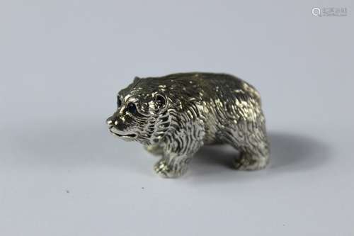 A sterling silver bear, approx 35 x 20 mm, approx 21 gms