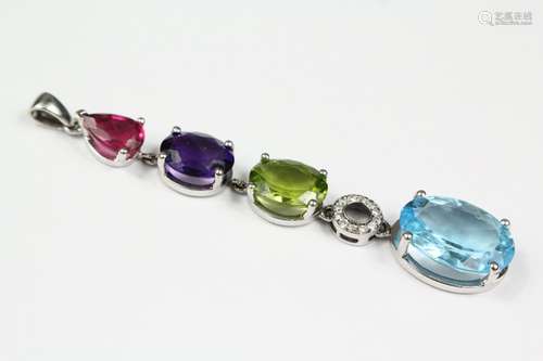 An 18ct white gold semi-precious stone pendant